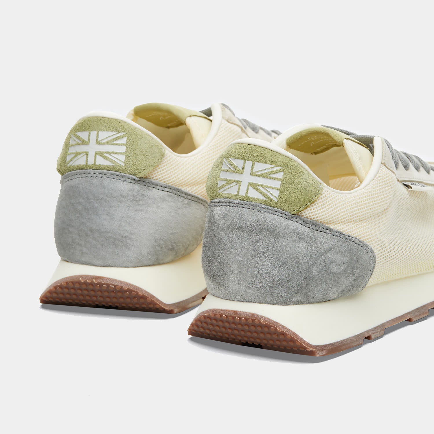 #color_Beige & Haze Green