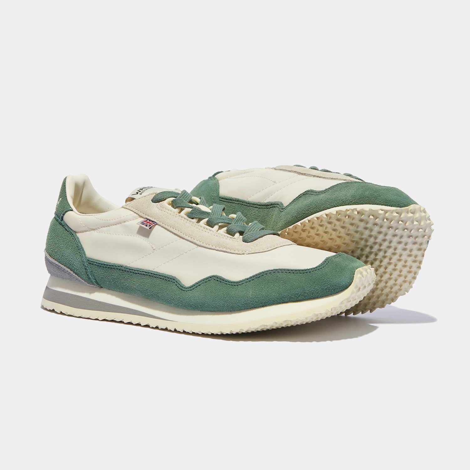 #color_Green & White