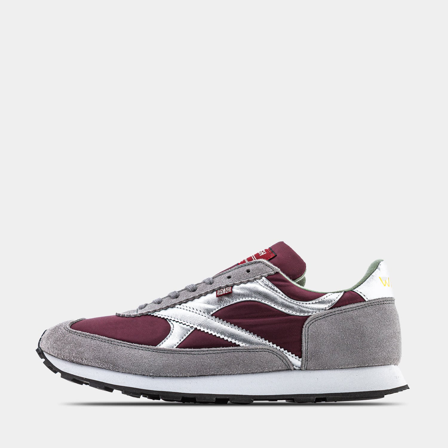 #color_Burgundy Black Silver